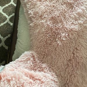 Girls soft fur mermaid tail blanket.